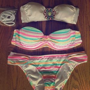 Victoria’s Secret Bikinis. 32A/XS. Like New.